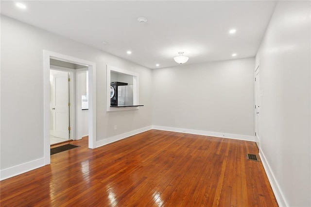 1530 Bordeaux St Unit C, New Orleans, LA 70115 - spare room with wood-type flooring, recessed lighting, baseboards, and a smoke detector