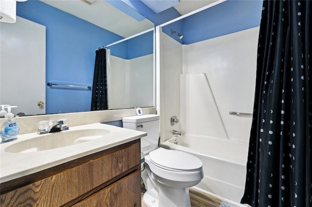 54 Avant Garde Cir Unit 54, Kenner, LA 70065 - full bath featuring shower / tub combo, toilet, vanity, and wood finished floors