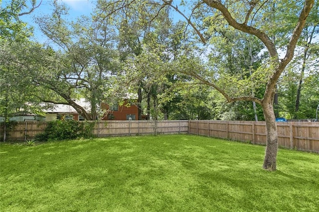 4251 Poplar Dr, Slidell, LA 70461 - view of yard