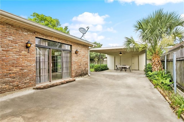 4909 Sunny Pl, Metairie, LA 70006 - view of patio / terrace with a ceiling fan