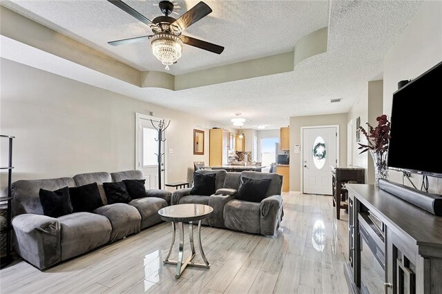 4016 Regina Coeli Ct, Marrero, LA 70072 - photo 5