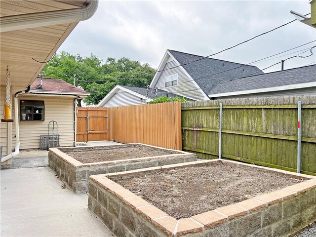 1912 Bullard Ave, Metairie, LA 70003 - unfurnished sunroom featuring ceiling fan