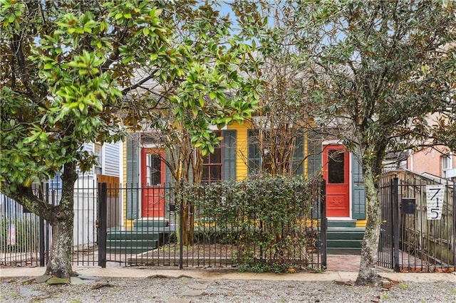 71517 Antonine St, New Orleans, LA 70115 - photo 1