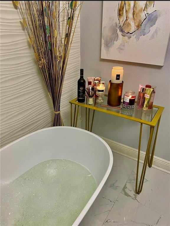 120 Whisperwood Blvd, Slidell, LA 70458 - bathroom view of a soaking tub and baseboards