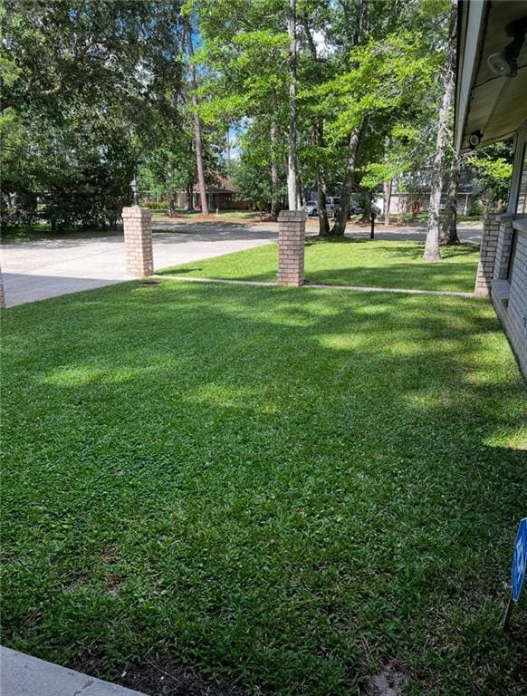 120 Whisperwood Blvd, Slidell, LA 70458 - view of grassy yard