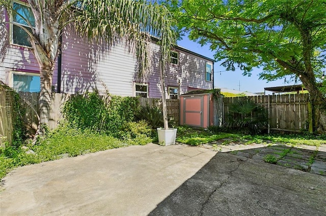 222527 Iberville St, New Orleans, LA 70119 - fenced backyard featuring a patio