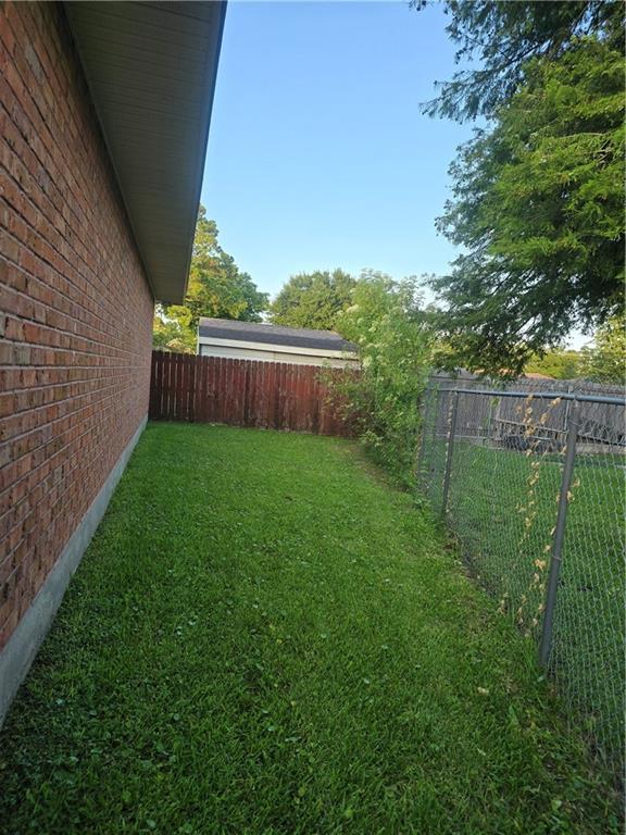 4616 Kawanee Ave, Metairie, LA 70006 - view of yard