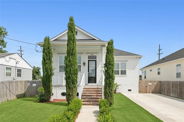 4823 Dreux Ave, New Orleans, LA 70126 - view of front facade with a porch