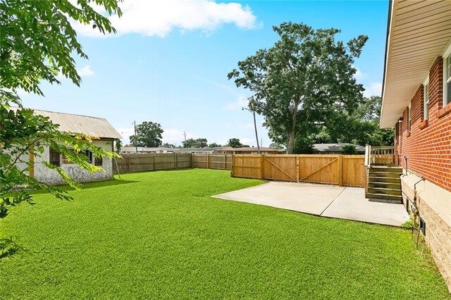 2320 Roosevelt Blvd, Kenner, LA 70062 - view of yard featuring a patio area