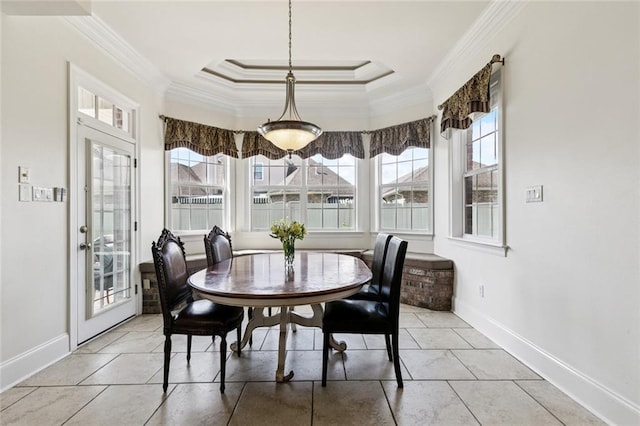 5 Asterbrook Ct, Harvey, LA 70058 - dining room with crown molding, baseboards, and a tray ceiling