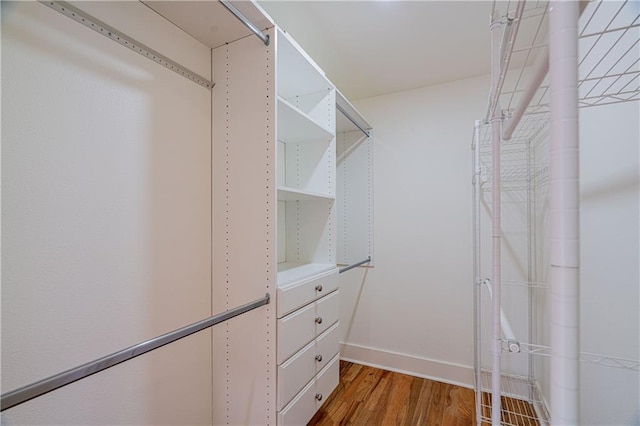 532 Elmira Ave, New Orleans, LA 70114 - spacious closet featuring wood finished floors