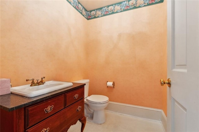 9816 Elm Pl, River Ridge, LA 70123 - bathroom with vanity and toilet