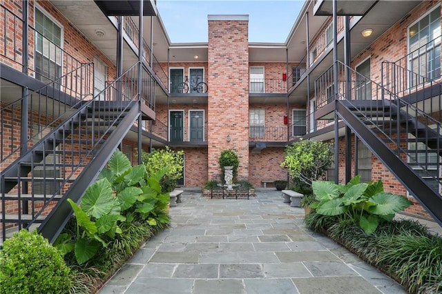 732 Cherokee St Unit 305, New Orleans, LA 70118 - view of property's community featuring stairway