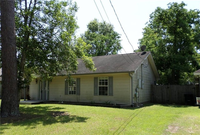 70305 I St, Covington, LA 70433 - view of ranch-style house