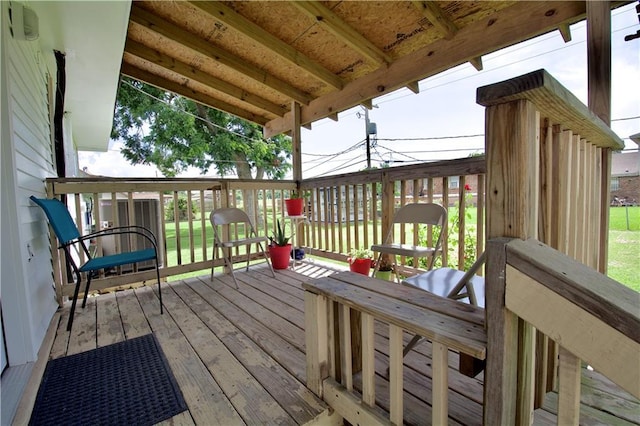 213 Travis Dr, Westwego, LA 70094 - view of wooden terrace
