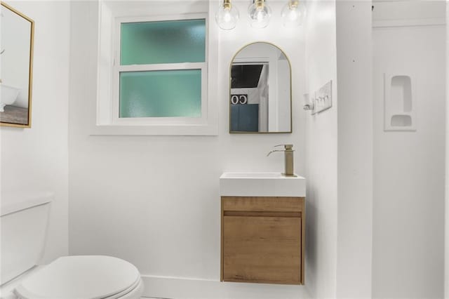108 Cadow St, Paradis, LA 70080 - half bath with toilet and vanity