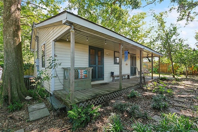 515 Sidney St, Metairie, LA 70005 - view of front of home featuring covered porch