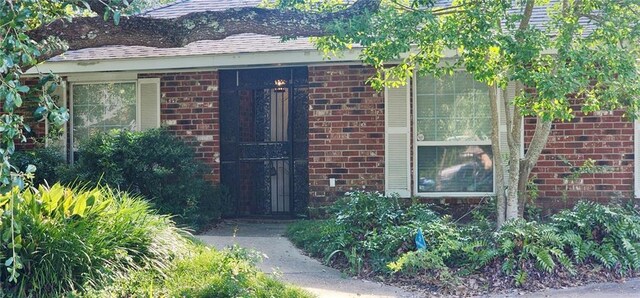 105 Parkbrook Cir, Slidell, LA 70460 - photo 2