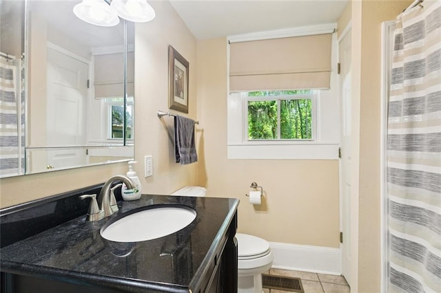 39267 Z Oaks Ln, Ponchatoula, LA 70454 - full bathroom featuring vanity, tile patterned floors, a shower with curtain, and a heating unit