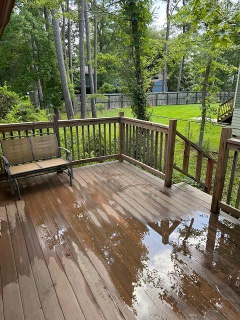 34121 Longleaf Ln, Slidell, LA 70460 - deck with a fenced backyard