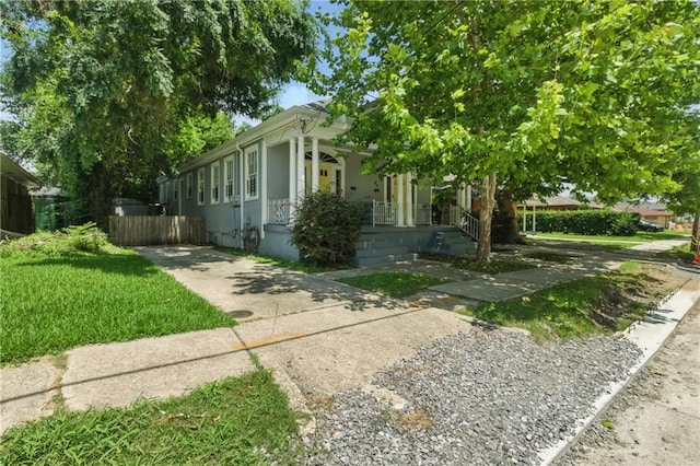 322426 Calhoun St, New Orleans, LA 70125 - view of front of property featuring a porch