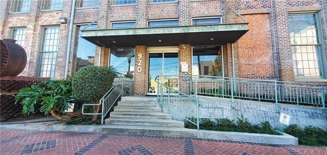 920 Poeyfarre St Unit 260, New Orleans, LA 70130 - photo 1