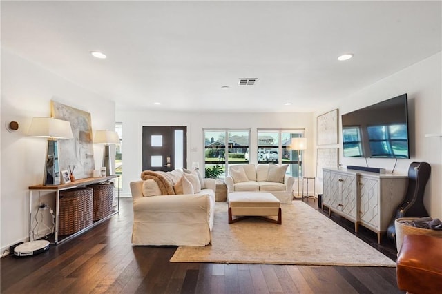 525 Bellview St, River Ridge, LA 70123 - living room with hardwood / wood-style flooring and recessed lighting