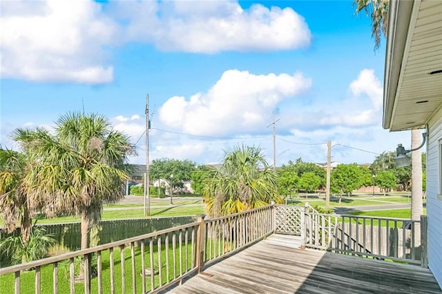 400 Aris Ave, Metairie, LA 70005 - view of wooden terrace