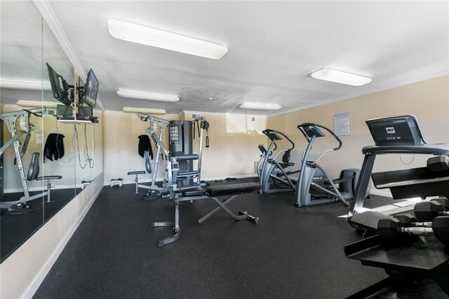 1244 Harbor Dr Unit 321, Slidell, LA 70458 - gym featuring crown molding