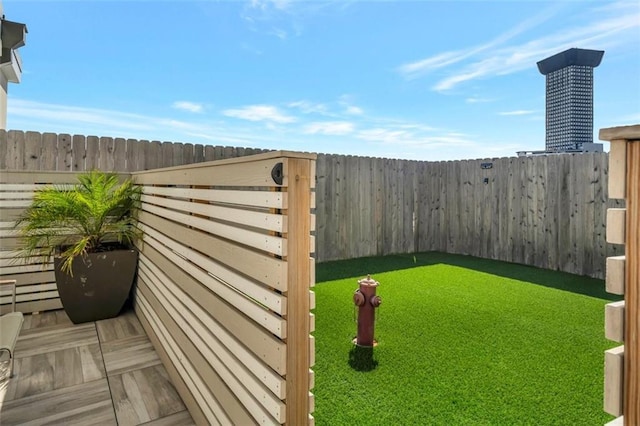731 St Charles Ave Unit 304, New Orleans, LA 70130 - view of yard