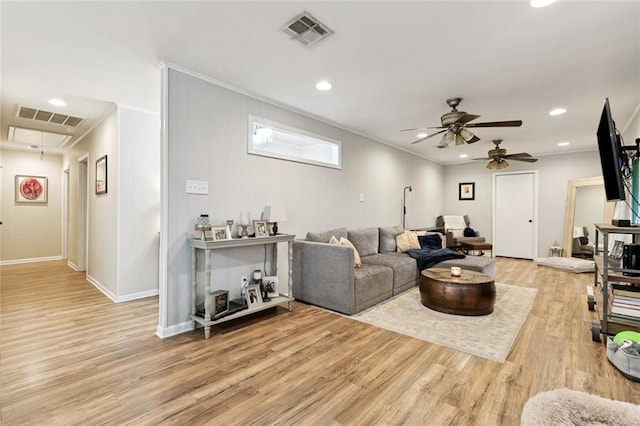 917 Ellen St, Terrytown, LA 70056 - living area with light wood-style flooring, ceiling fan, crown molding, and recessed lighting