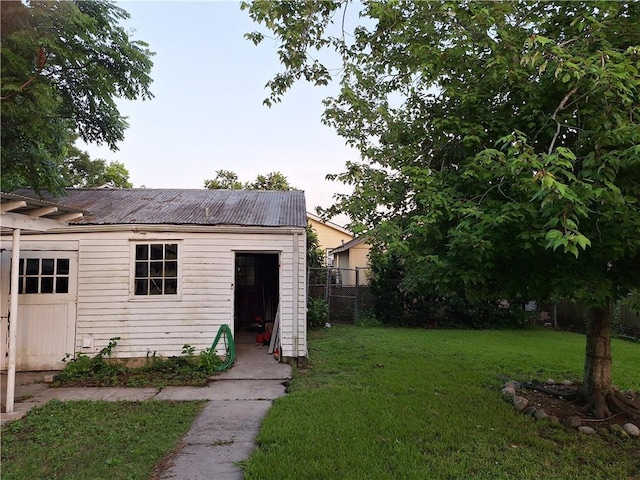 4712 Lafaye St, New Orleans, LA 70122 - view of outbuilding