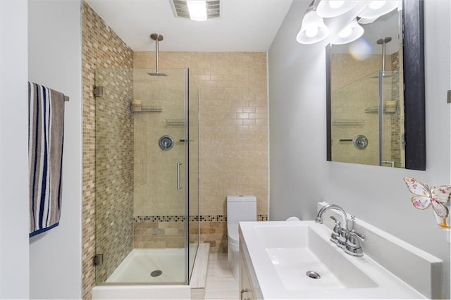 1200 Waltham St, Metairie, LA 70001 - bathroom with a stall shower and vanity