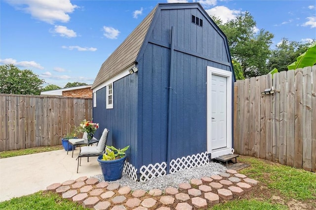 1200 Waltham St, Metairie, LA 70001 - view of outdoor structure featuring a fenced backyard