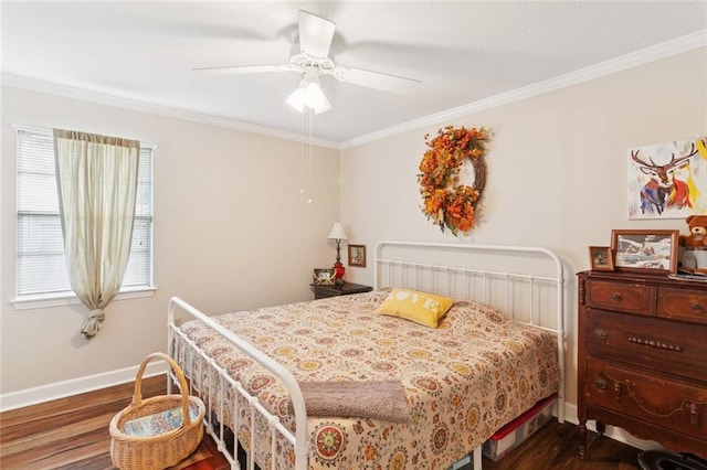 1404 Colony Pl, Metairie, LA 70003 - bedroom featuring dark wood finished floors, crown molding, and a ceiling fan
