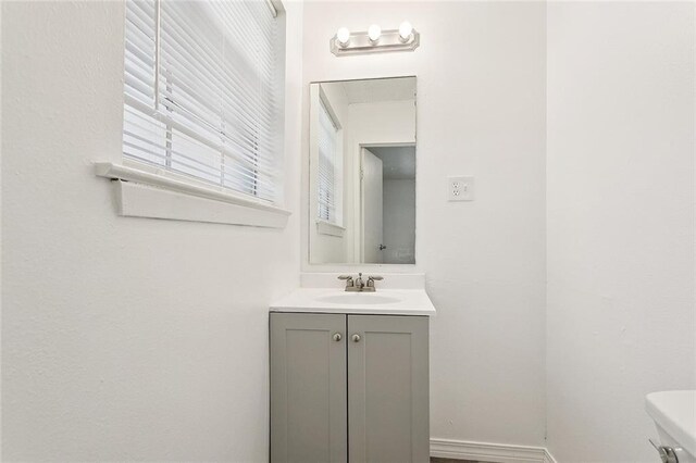 601 Jw Davis Dr, Hammond, LA 70403 - bathroom featuring vanity and toilet