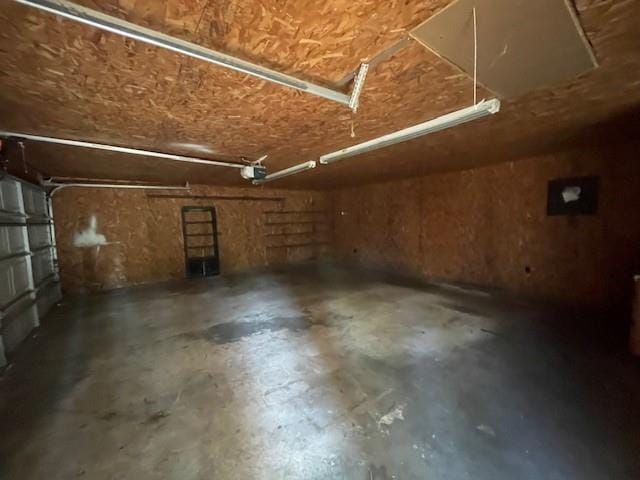 14151 W Hoffman Rd, Hammond, LA 70403 - garage with a garage door opener