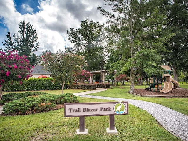 159 Green Trails Dr, Belle Chasse, LA 70037