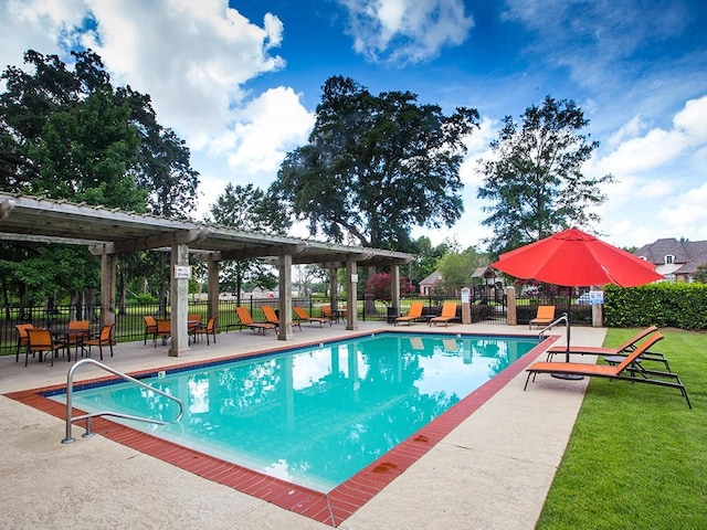 159 Green Trails Dr, Belle Chasse, LA 70037