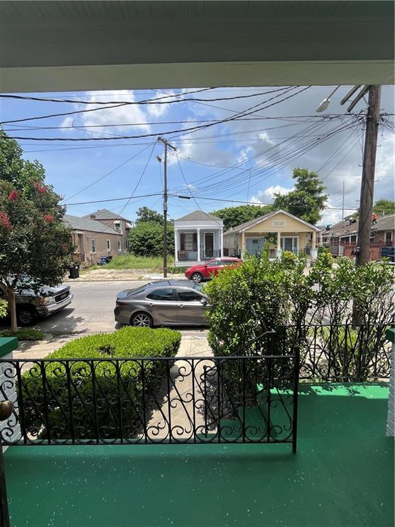 842426 Willow St, New Orleans, LA 70118 - view of patio / terrace featuring a residential view