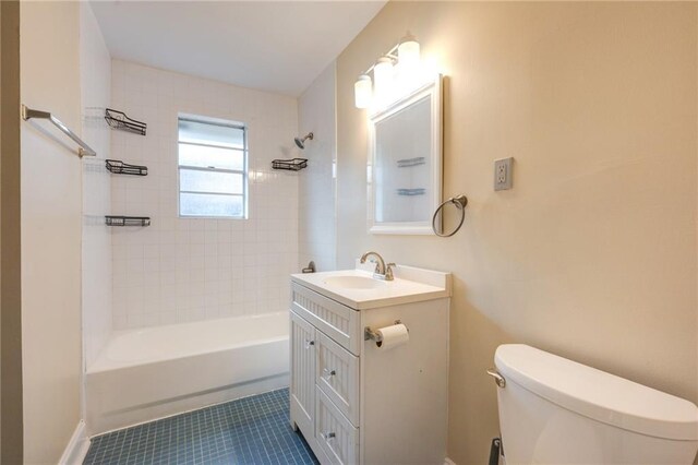 2808 Transcontinental Dr, Metairie, LA 70006 - bathroom featuring vanity, tile patterned flooring, and bathing tub / shower combination