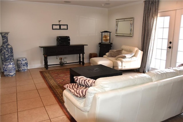 5501 Chatham Dr, New Orleans, LA 70122 - living room featuring crown molding and light tile patterned floors