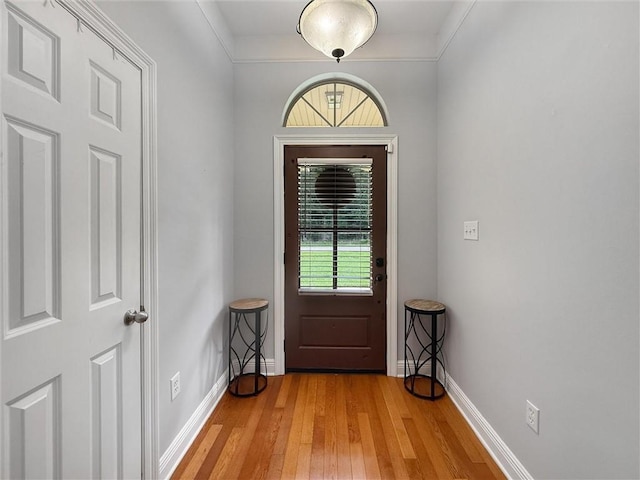 201 Stephanie Ln, Covington, LA 70435 - foyer entrance featuring light wood finished floors and baseboards