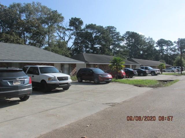 11539 Wendell Ln, Hammond, LA 70401 - view of vehicle parking