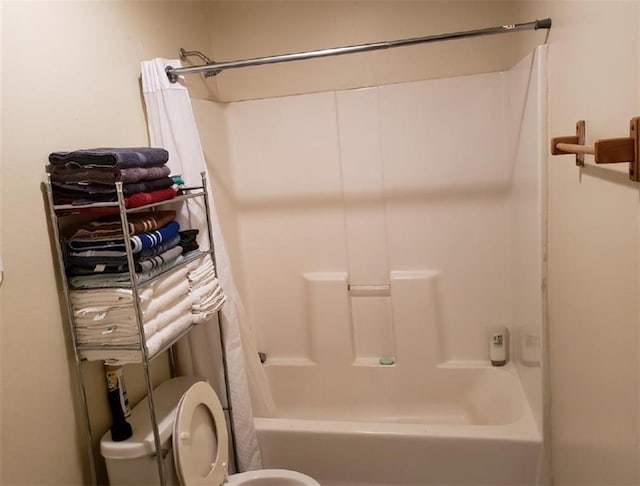 11539 Wendell Ln, Hammond, LA 70401 - full bath with shower / bath combo and toilet