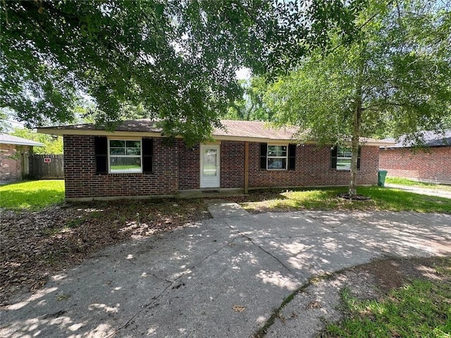 1505 Saint Ann Pl, Slidell, LA 70460 - ranch-style home with brick siding
