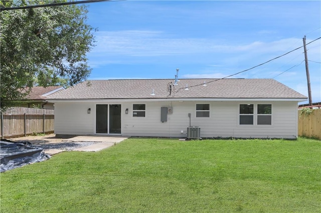 540 Ruth Dr, Westwego, LA 70094 - rear view of house with a patio