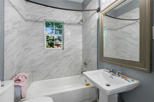 272 W Harrison St, Baton Rouge, LA 70802 - bathroom featuring toilet and shower / tub combination