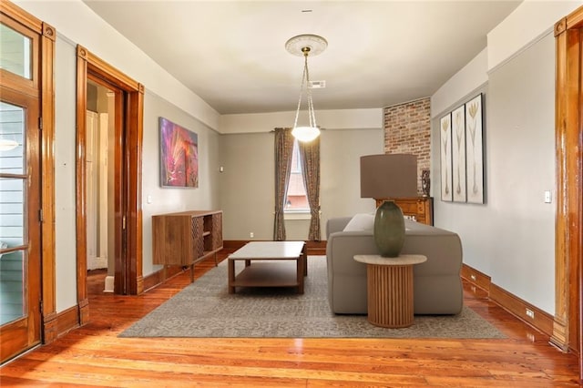 202 S Pierce St, New Orleans, LA 70119 - sitting room featuring wood finished floors and baseboards
