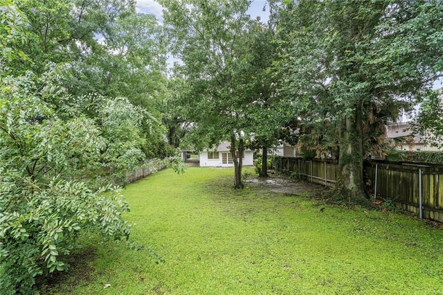 5538 Bellaire Dr, New Orleans, LA 70124 - view of fenced backyard